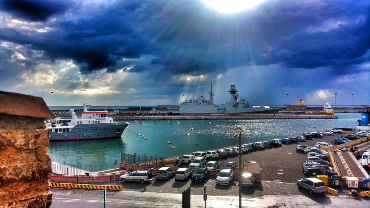 Scirocco Rooms Civitavecchia Exterior foto